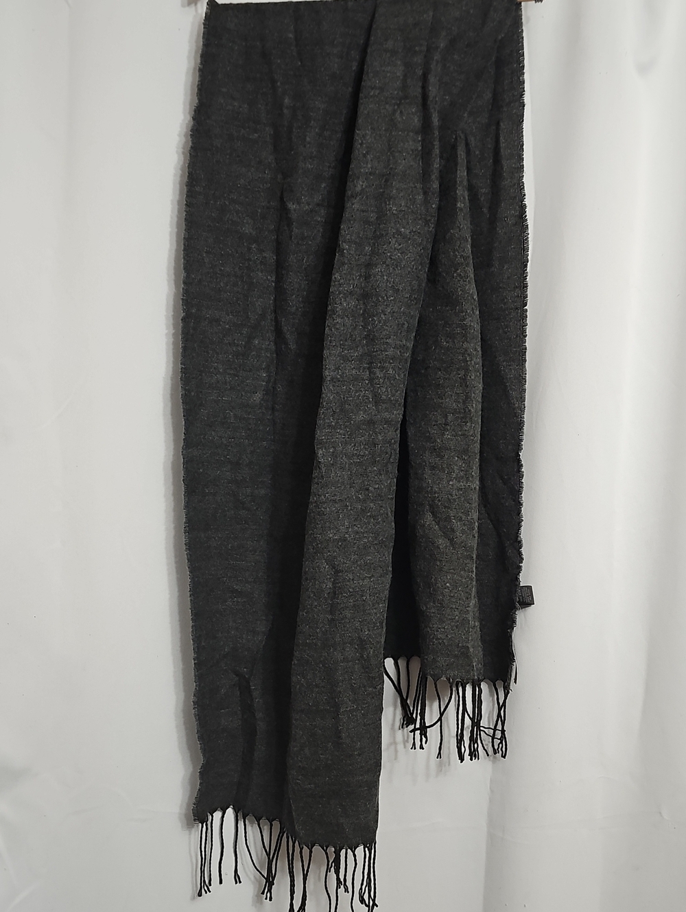 Steve Madden Scarf Wrap with Fringes Gray One Size Fits Most MSRP $42